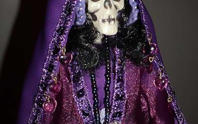 La Niña Purpura, el aspecto purpura de la Santa Muerte